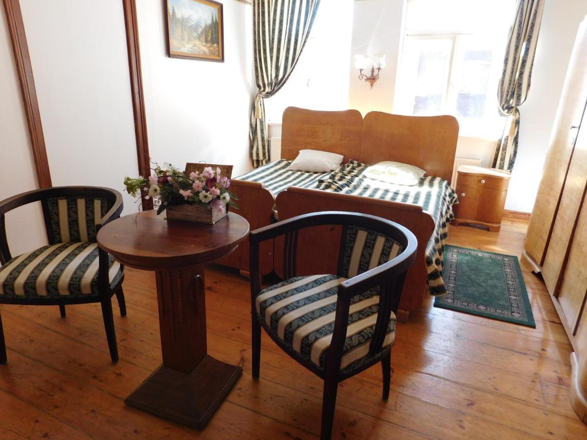 Senliepaja Hotel Екстериор снимка